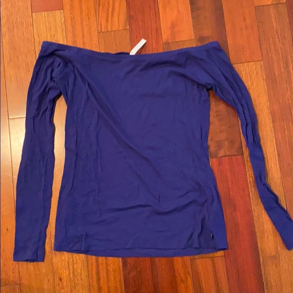 Fabletics long sleeve shirt NWOT